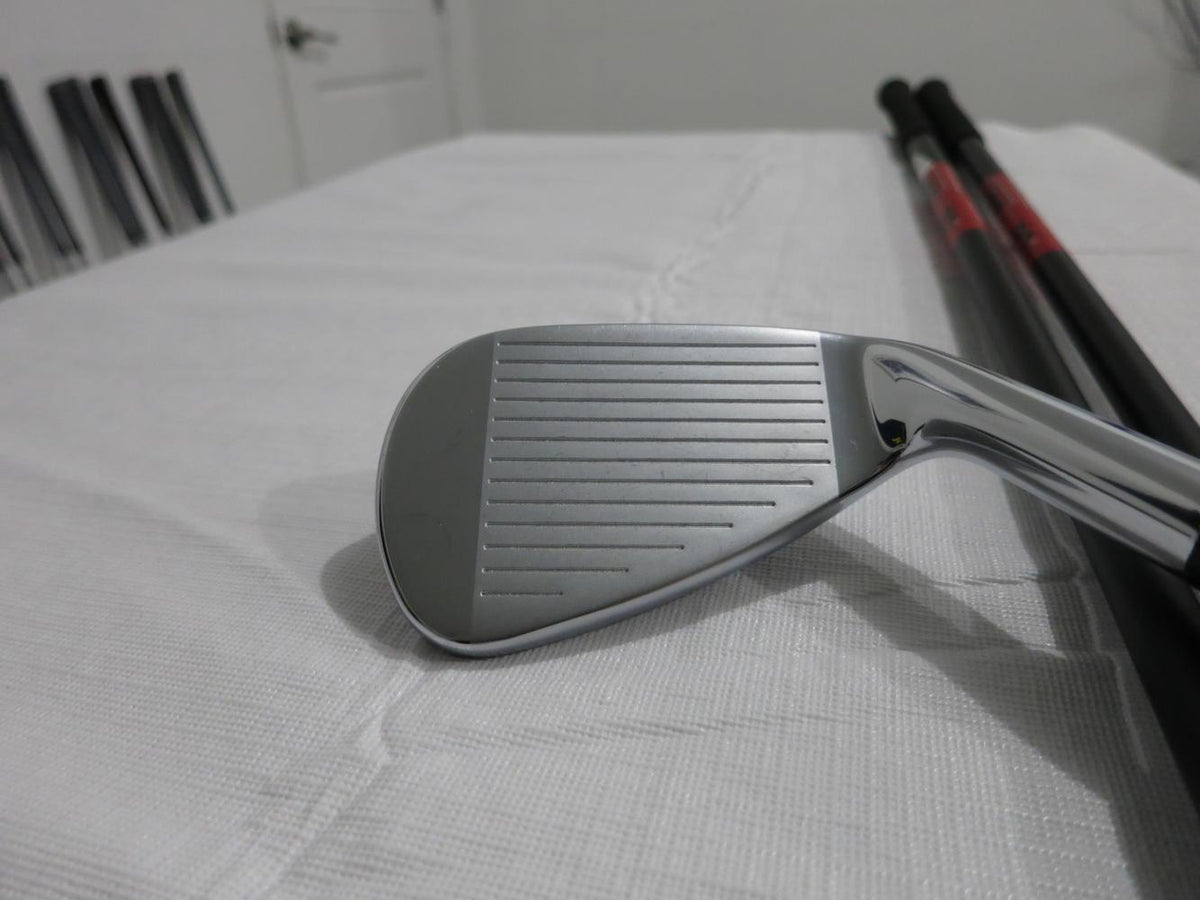 Callaway Mavrik Pro Iron Set - 5-PW - Regular Flex Graphite - MINT - LH