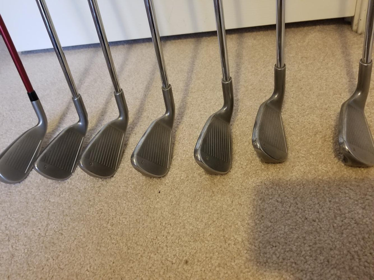 Used Ping G15 irons with G15 4 hybrid. Steel shaft in the irons.. graphite in the hybrid