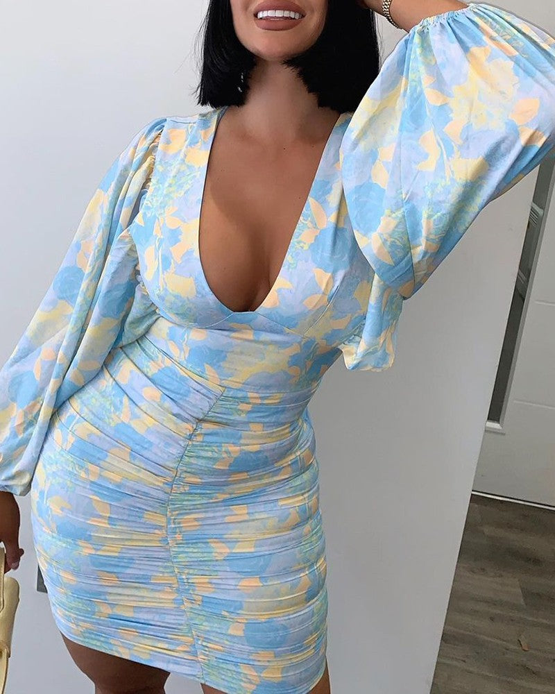 Floral Pattern Print Lantern Sleeve Ruched Bodycon Dress Sexy V-neck Dress
