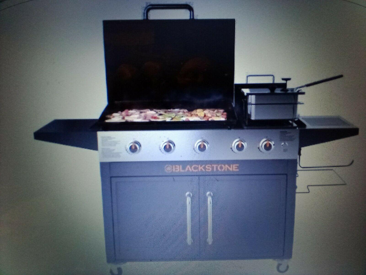 Blackstone Range Top Combo - 28" Griddle with Bonus Fryer & 2 Extra Burners