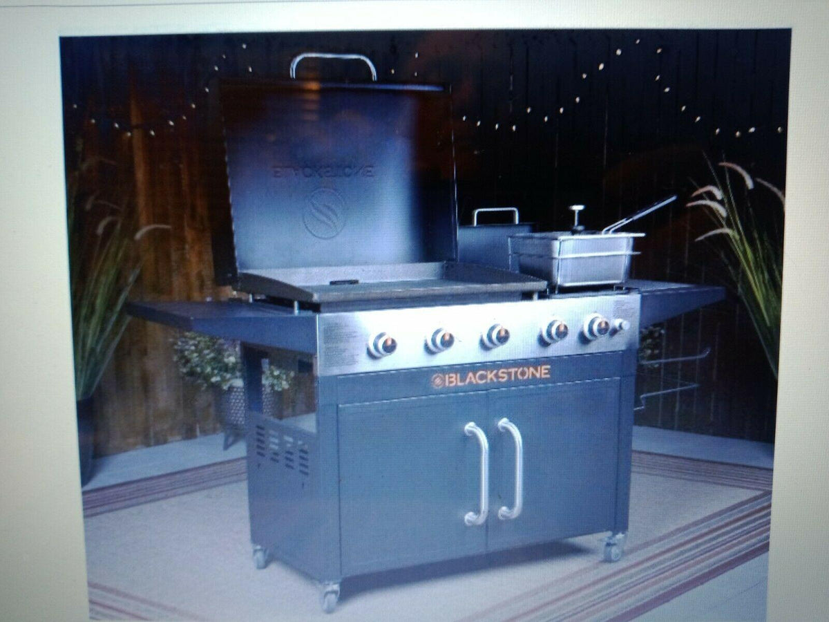 Blackstone Range Top Combo - 28" Griddle with Bonus Fryer & 2 Extra Burners