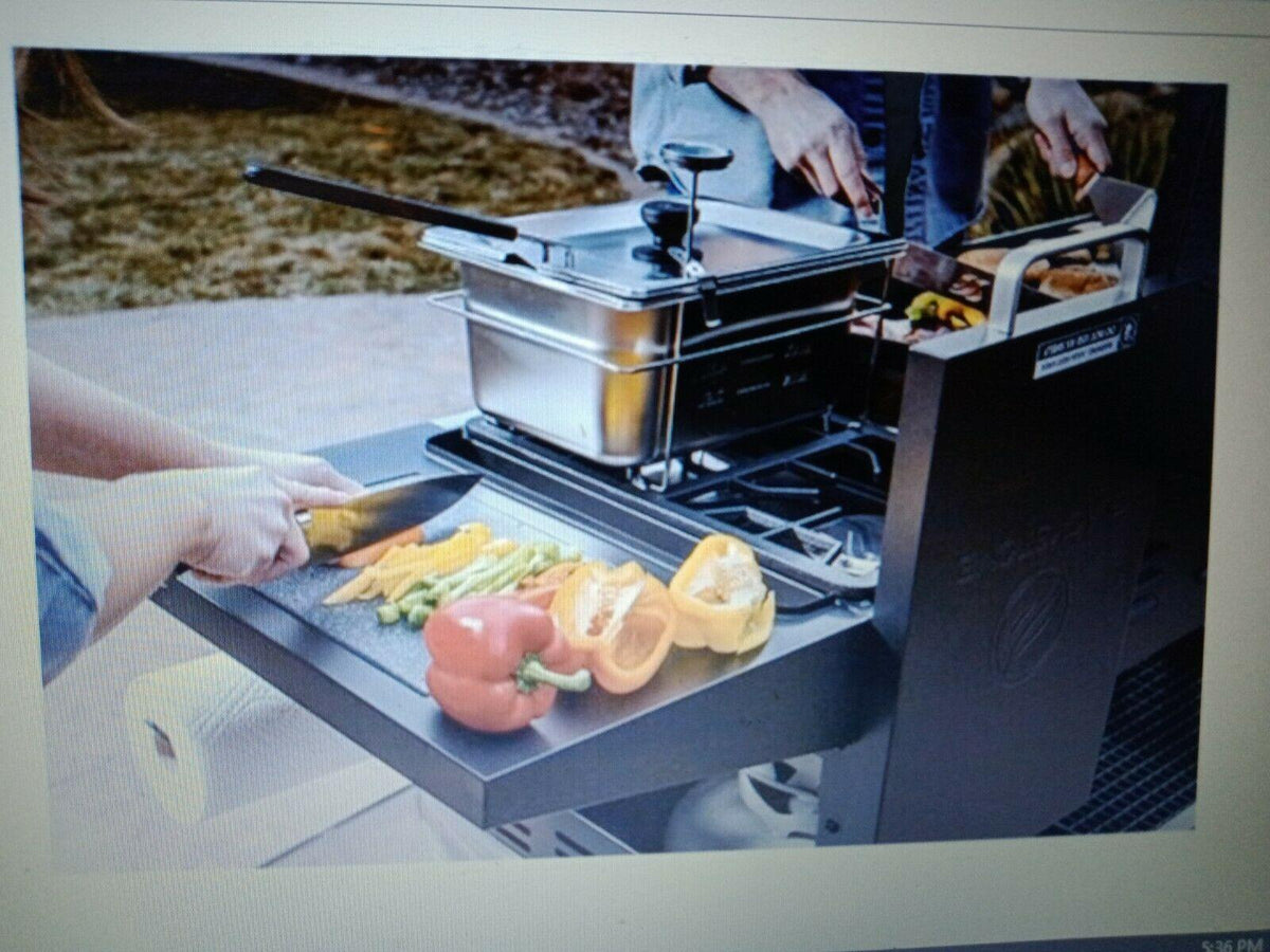 Blackstone Range Top Combo - 28" Griddle with Bonus Fryer & 2 Extra Burners