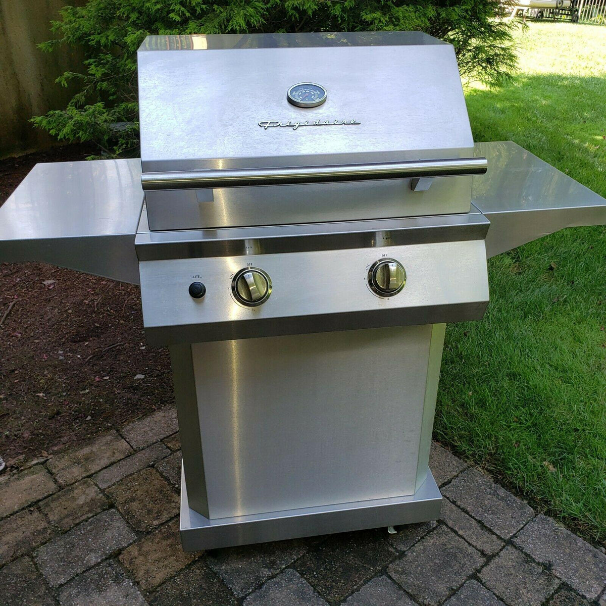 Frigidaire Barbucue Grill