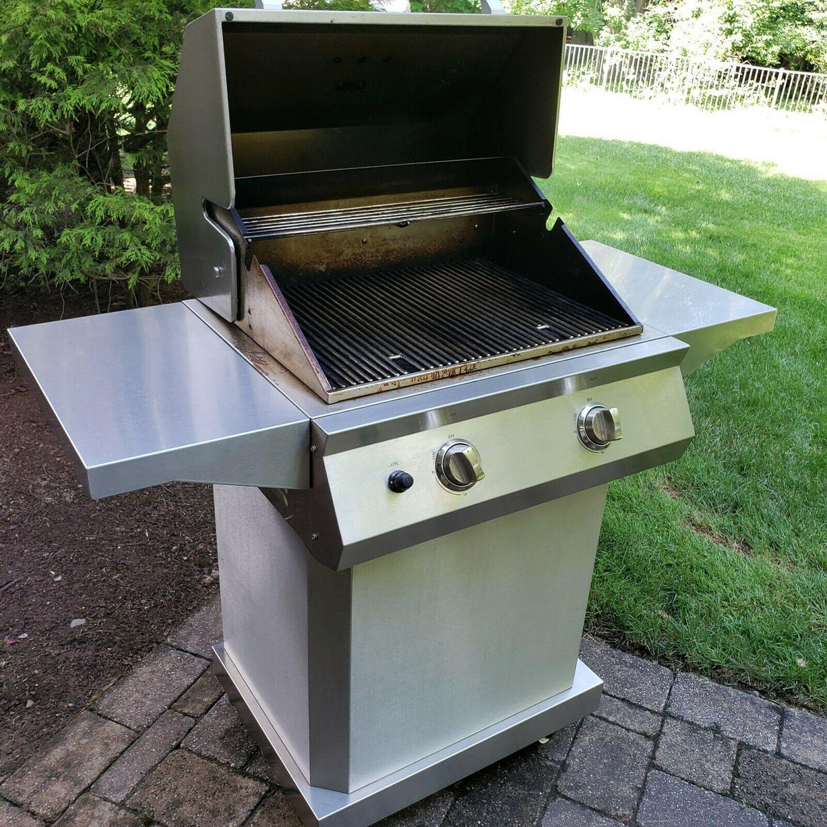 Frigidaire Barbucue Grill