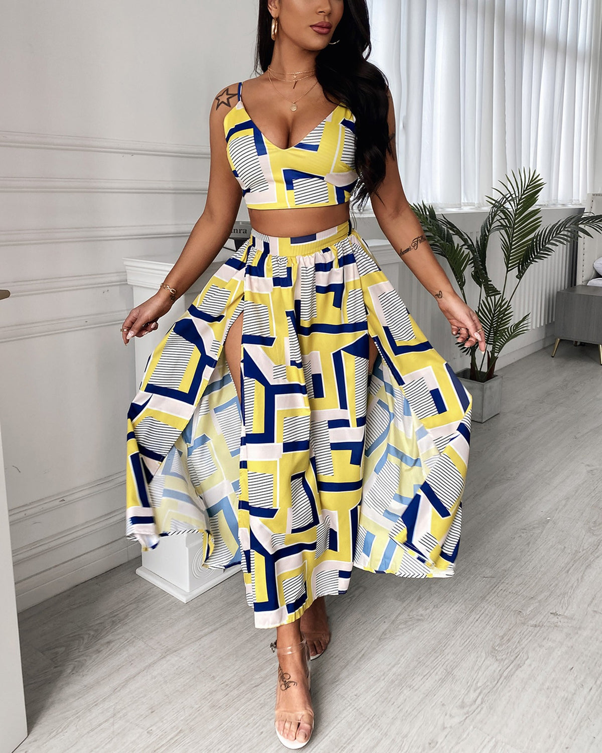 2 Pcs Crop Top & Maxi Skirt Set Sexy Color Women Sleeveless Vest & Geo Pattern High Slit Dress Suits