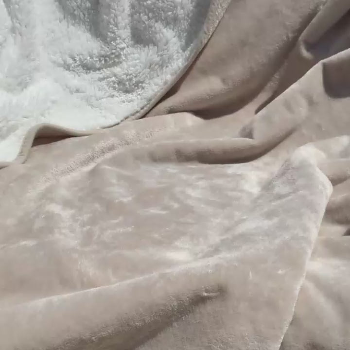 Waterproof Splash Blanket - Champagne The OG - Same Color Sherpa