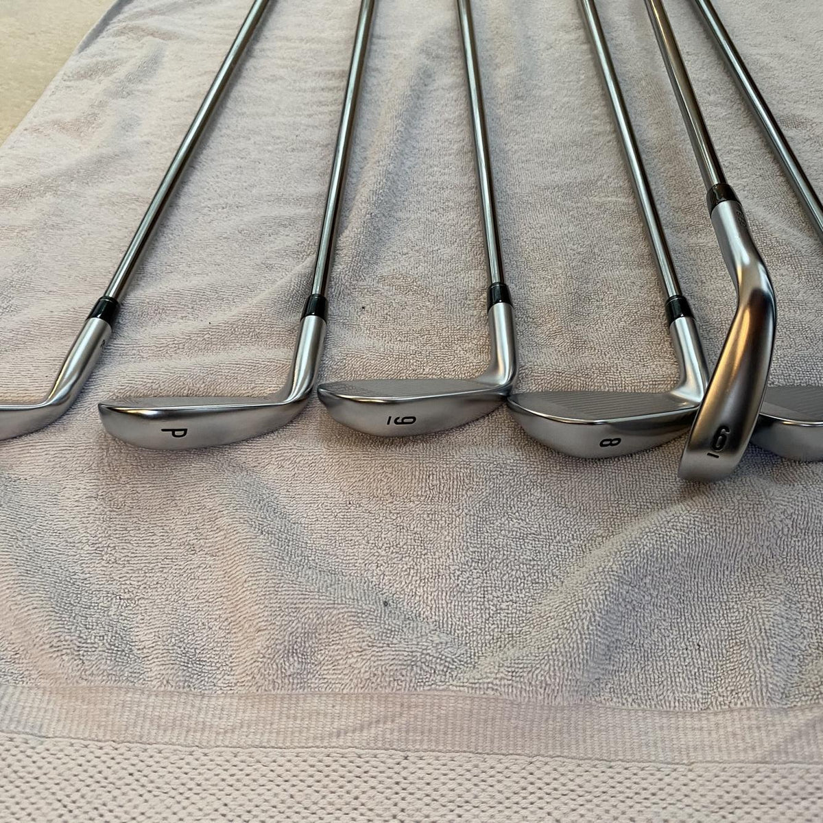 Callaway Apex CF19 Graphite Shaft Iron Set