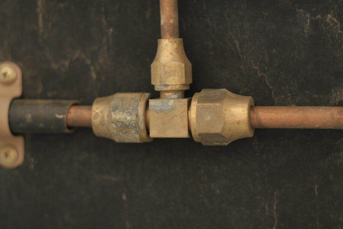 the te Q to Caravan gas line hose bayonet retrofit kit