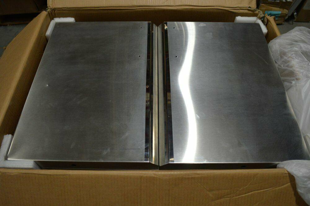 Sunstone 32" Dbl Access Door w/Drawers & Propane Tank Storage Outdoor Kitchen