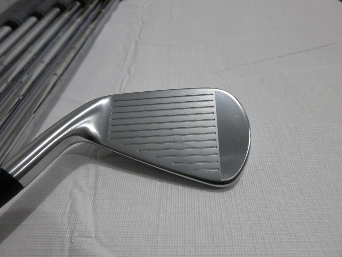 Titleist 718 AP2 Forged Iron Set - 4-PW, GW - AMT White S300 Stiff Steel - MINT