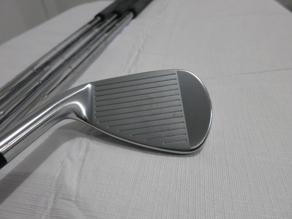 Titleist 718 AP2 Forged Iron Set - 4-PW, GW - AMT White S300 Stiff Steel - MINT