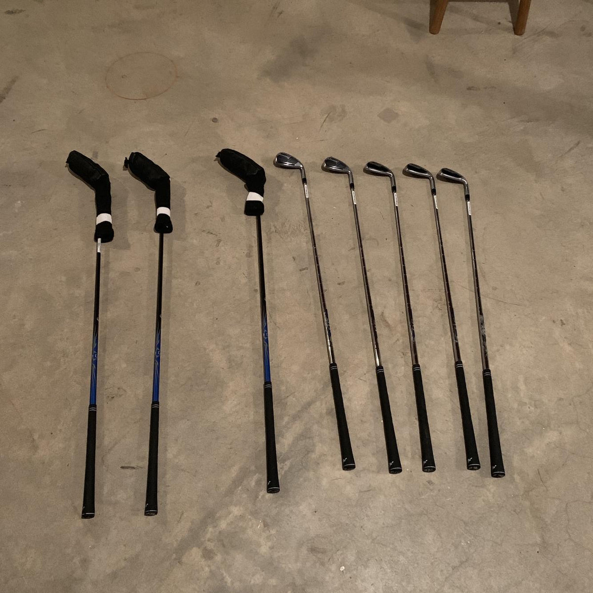 Men's Right Handed Idea Hybrid Regular Flex Graphite/Steel Shaft Iron Set