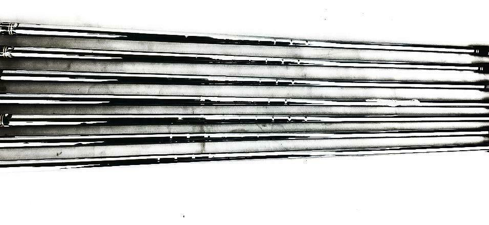 TaylorMade R7 CGB Size 4-9 AW Right Handed Regular Flex Iron Set Golf Clubs