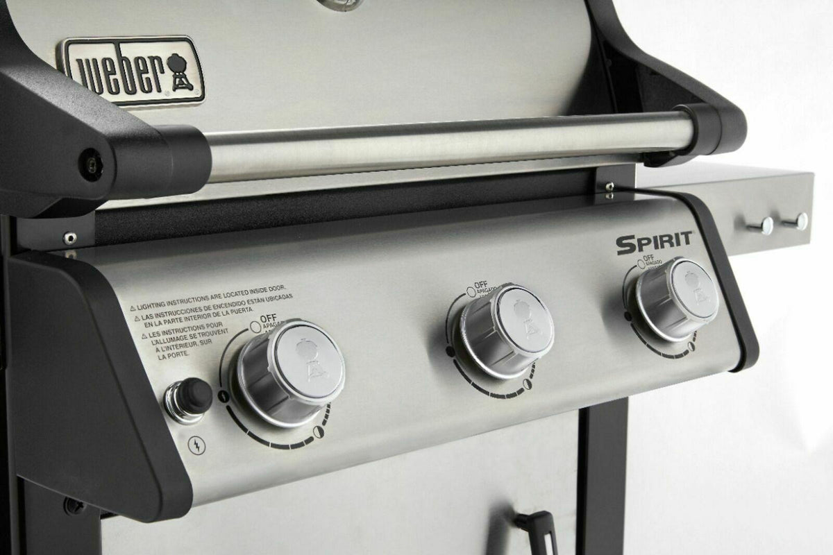 NWB Spirit S-315 LP Gas Grill - Stainless Steel (46502001)