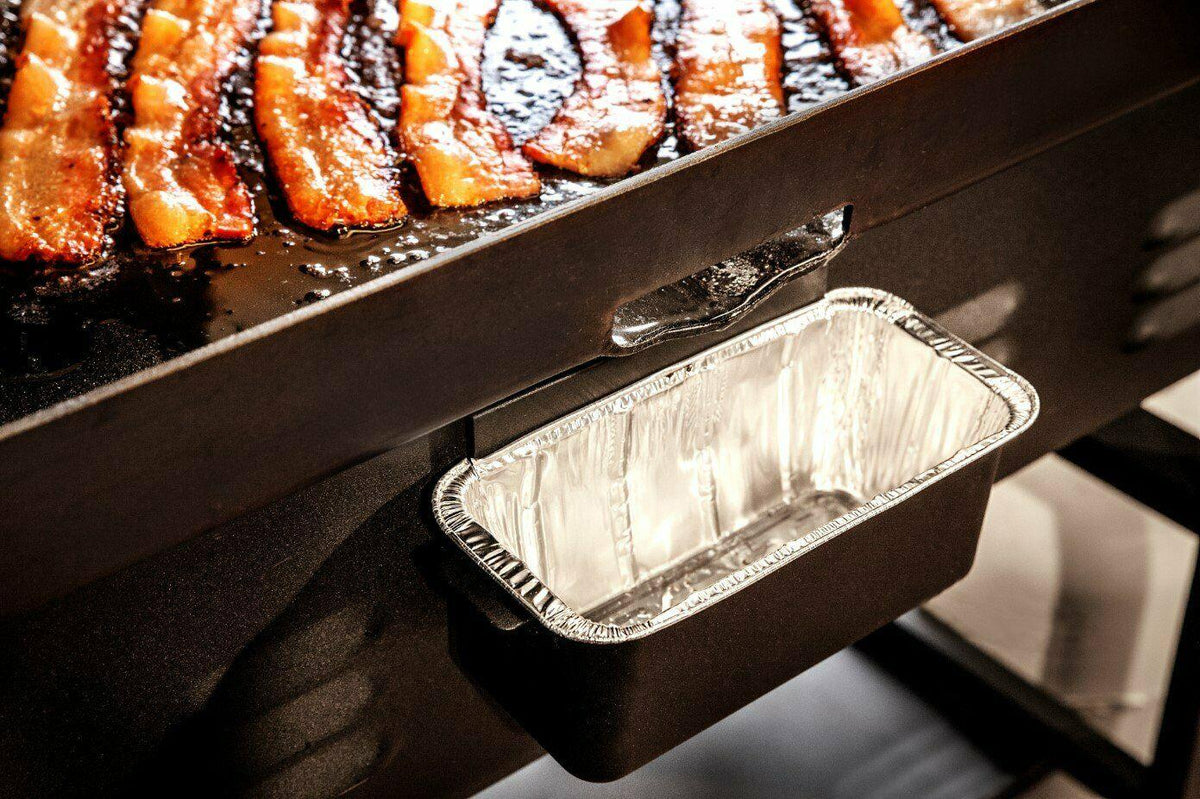 2-Burner 28" Griddle with Electric Air Fryer and Hood