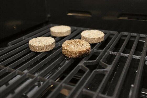 Smoker Bisquettes, Beige (Hardwood Bound Chips) 5 Distinct Flavors 120pc. Carton
