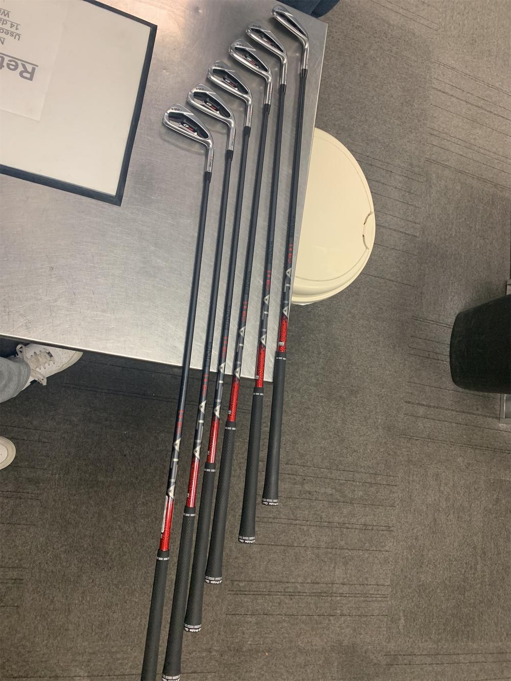 Men's Right Handed G410 Regular Flex Graphite Shaft Iron Set