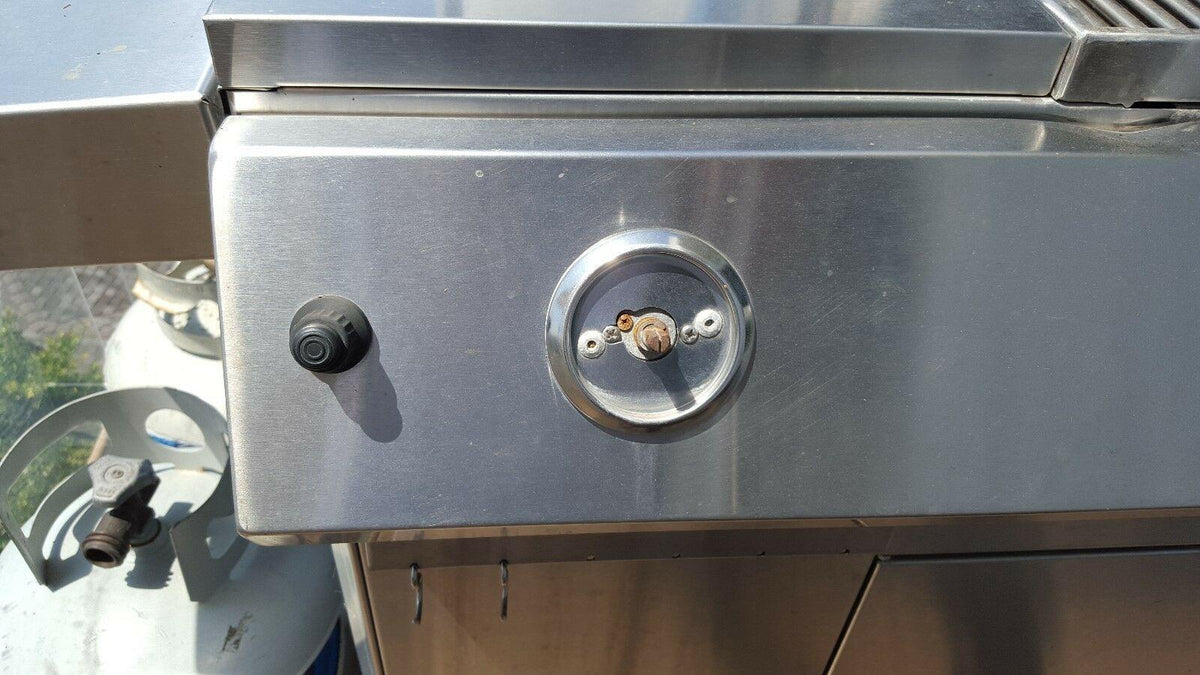 BBQ Patio Classic Stainless Steel Gas Grill W/ Rotisserie - 3Burner S.S.